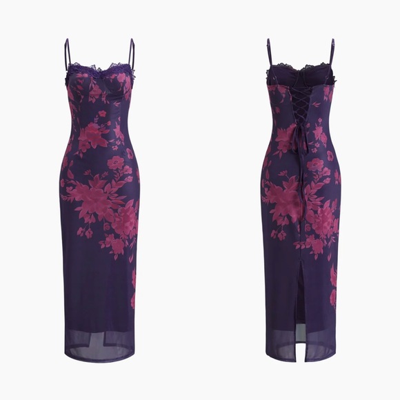Lace-up Floral Bodycon Midi Dress - Picture 16 of 16